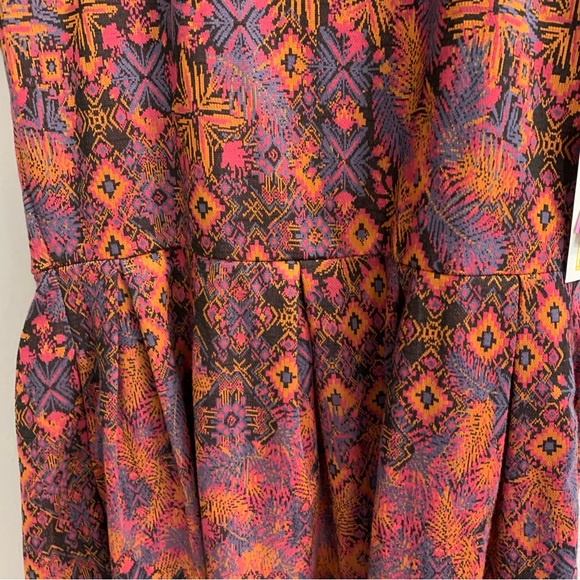 Lularoe Amelia new with tags dress size extra large - Picture 4 of 7